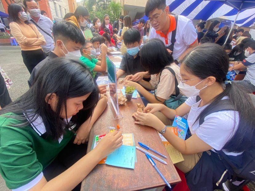 GS Ng&ocirc; Bảo Ch&acirc;u: Gi&aacute;o tr&igrave;nh to&aacute;n qu&aacute; cũ, cần nghi&ecirc;n cứu, thay đổi dạy - học - Ảnh 1.