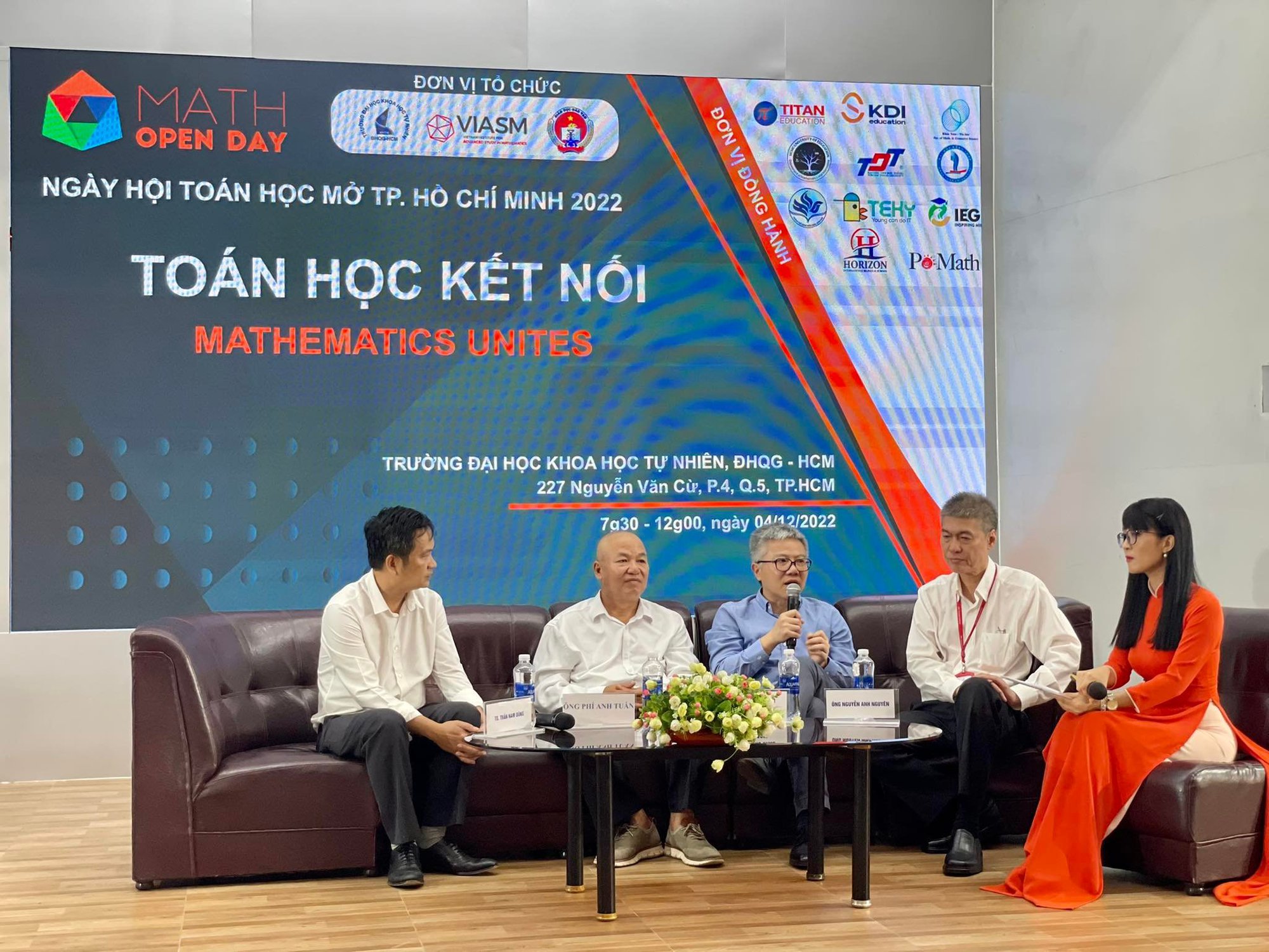 GS Ngô Bảo Châu: Giáo trình toán quá cũ, cần nghiên cứu, thay đổi dạy - học