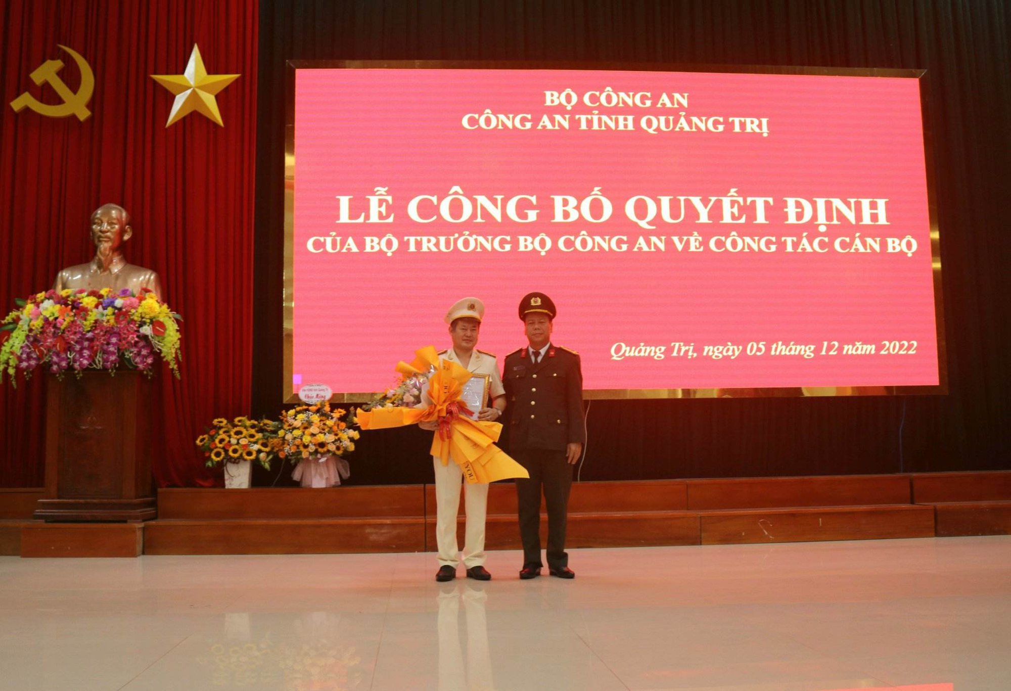 Quảng Trị c&oacute; t&acirc;n Ph&oacute; Gi&aacute;m đốc C&ocirc;ng an tỉnh 44 tuổi - Ảnh 1.