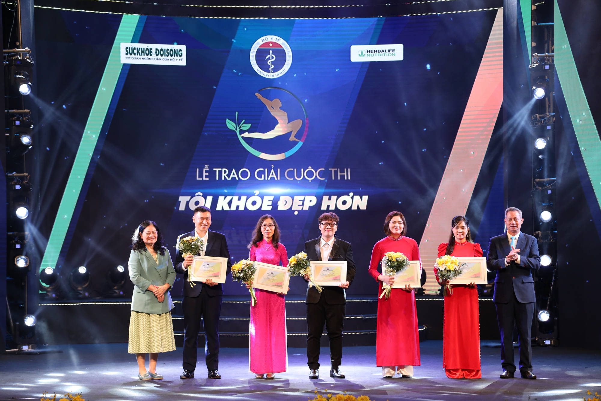 Herbalife Việt Nam đồng hành cùng Lễ trao giải cuộc thi "Tôi Khỏe Đẹp Hơn"