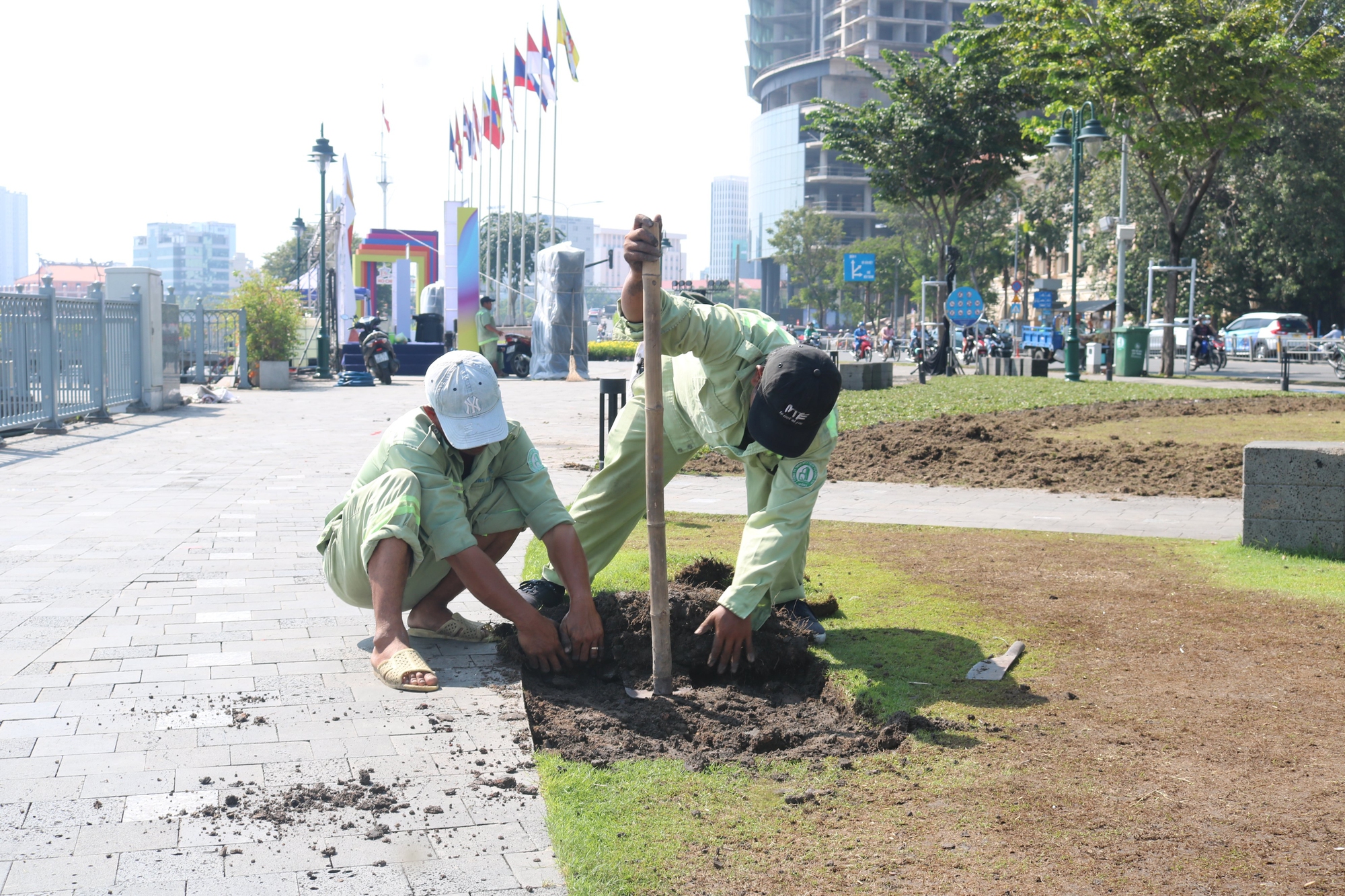 Bài học sau sự việc tại Công viên Bến Bạch Đằng