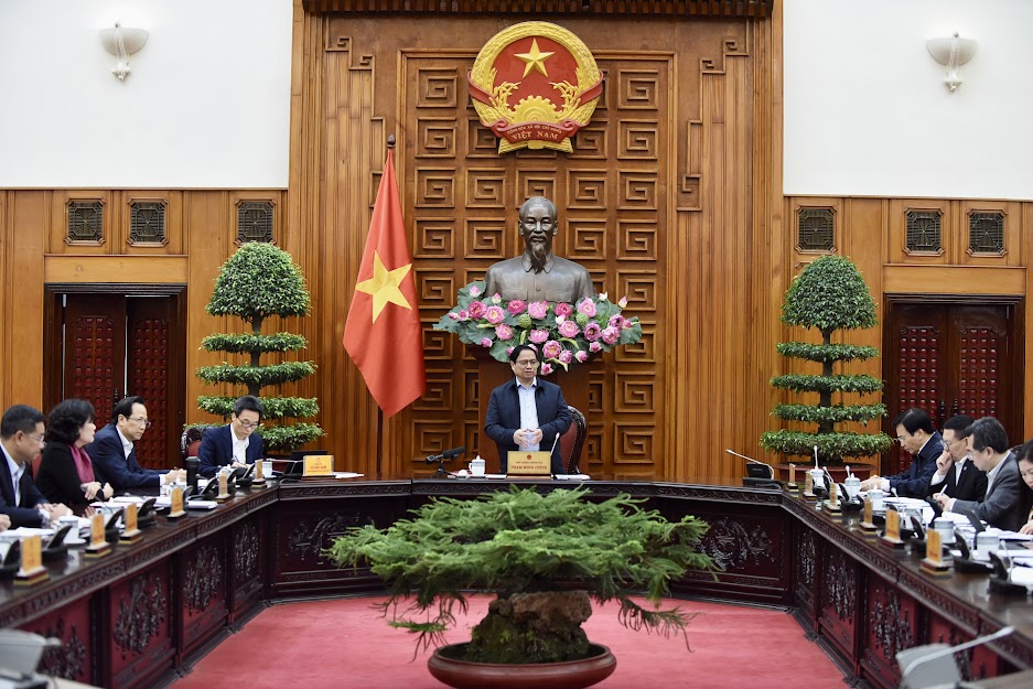 Thủ tướng: Tăng tín dụng cho 3 động lực tăng trưởng; hỗ trợ dự án bất động sản đủ điều kiện - Ảnh 3.