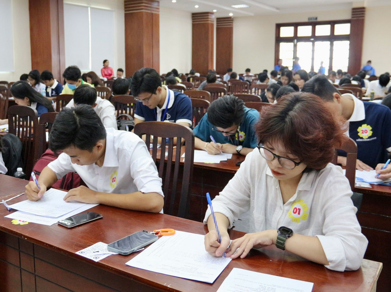 Thi hướng dẫn viên du lịch giỏi