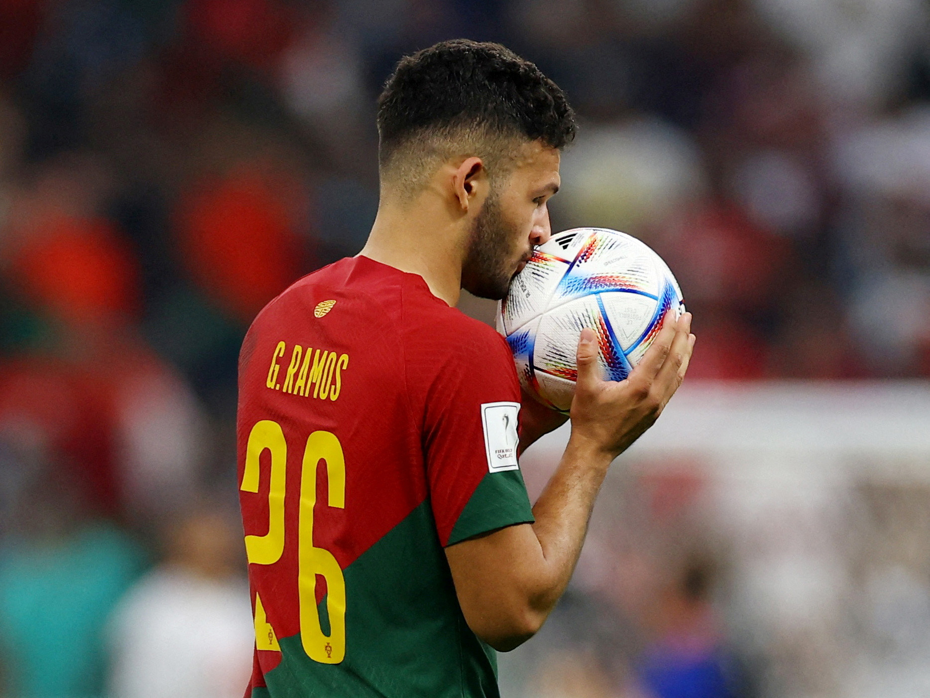 Goncalo Ramos: C&uacute; hat-trick ra mắt độc nhất v&ocirc; nhị tại World Cup - Ảnh 6.