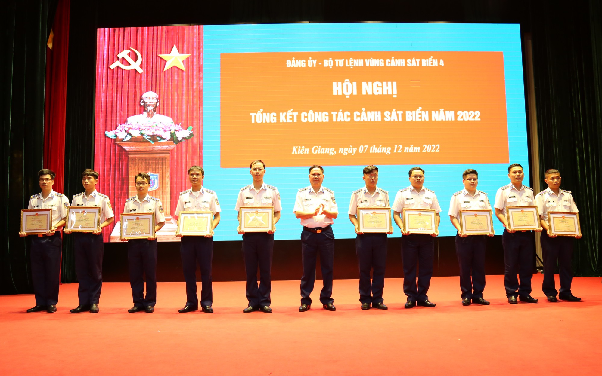 Cảnh sát biển 4 lập nhiều thành tích trong năm 2022 - Ảnh 5.