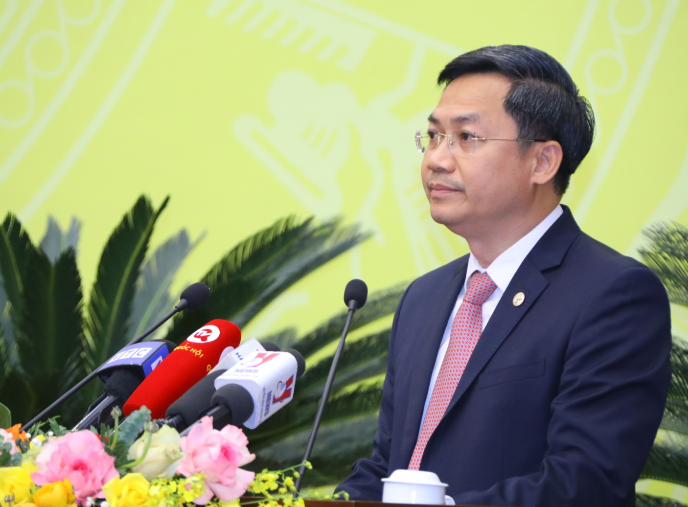 Đề xuất chấp thuận cơ chế đặc thù để Hà Nội quyết định tăng thu nhập cho cán bộ công chức
