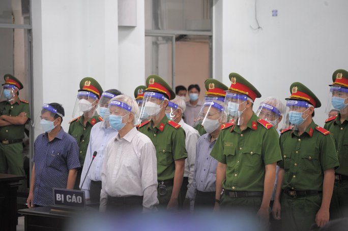 Vụ sai phạm tại dự &aacute;n BT Trường Ch&iacute;nh trị: 3 cựu l&atilde;nh đạo Kh&aacute;nh H&ograve;a sắp phải ra t&ograve;a  - Ảnh 1.