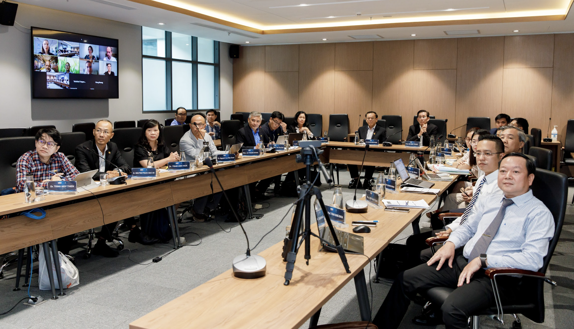 Trường ĐH Kinh tế TP HCM có thêm 5 chương trình đào tạo đạt chuẩn FIBAA