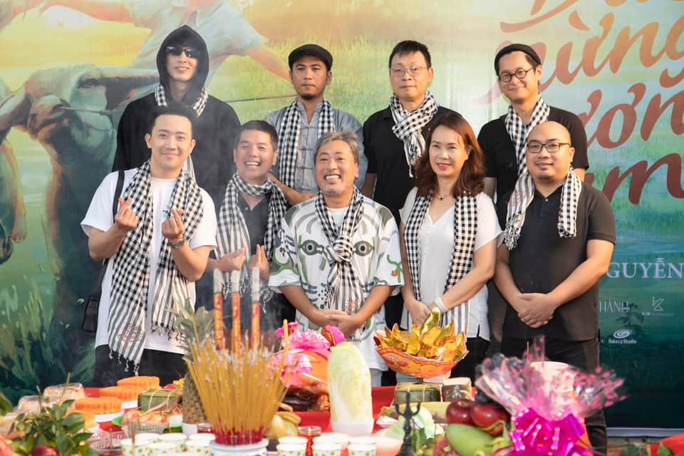 &ldquo;Đất rừng phương Nam&rdquo; khai m&aacute;y, kh&aacute;n giả x&ocirc;n xao v&igrave; c&oacute; Trấn Th&agrave;nh đ&oacute;ng - Ảnh 7.