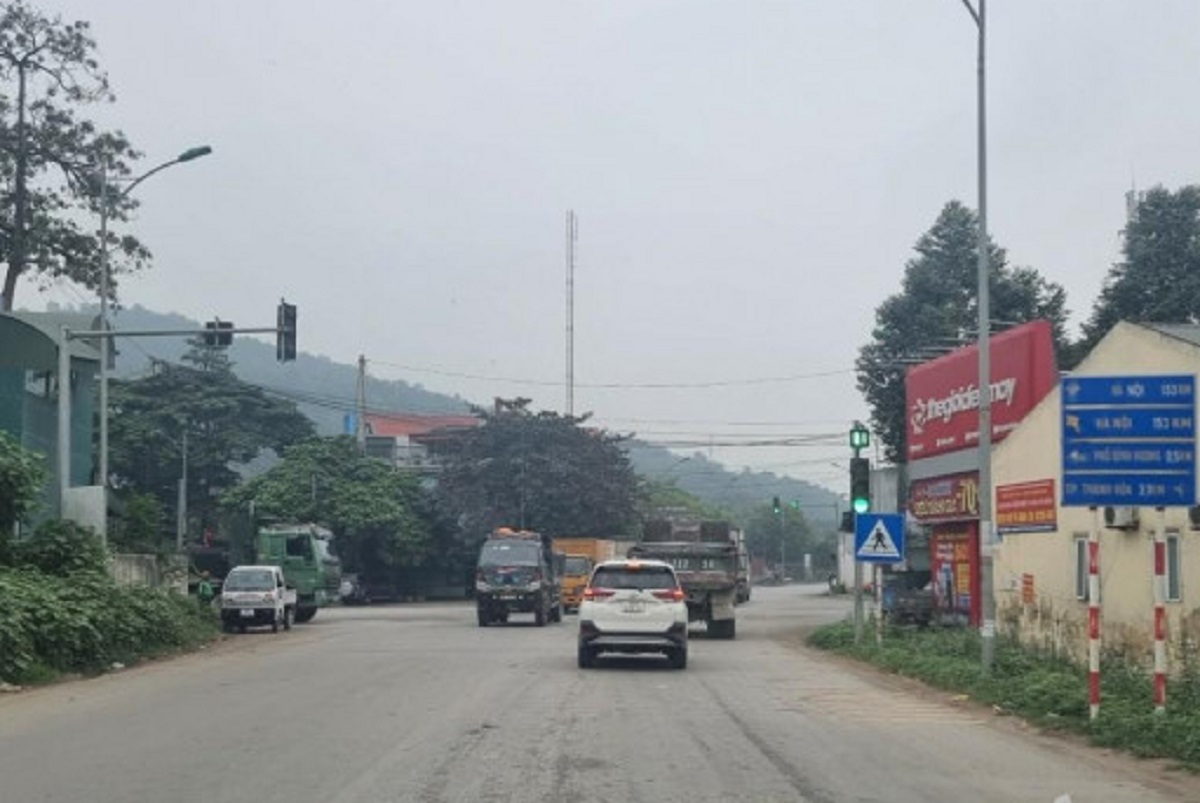 Truy tìm tài xế cùng ôtô trong vụ tai nạn giao thông chết người