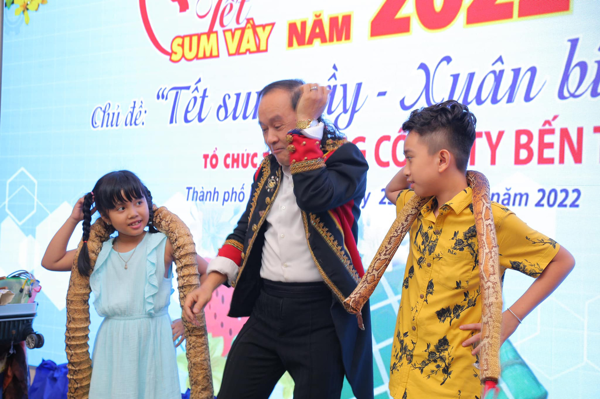 Ấm l&ograve;ng lao động xa qu&ecirc; - Ảnh 6.