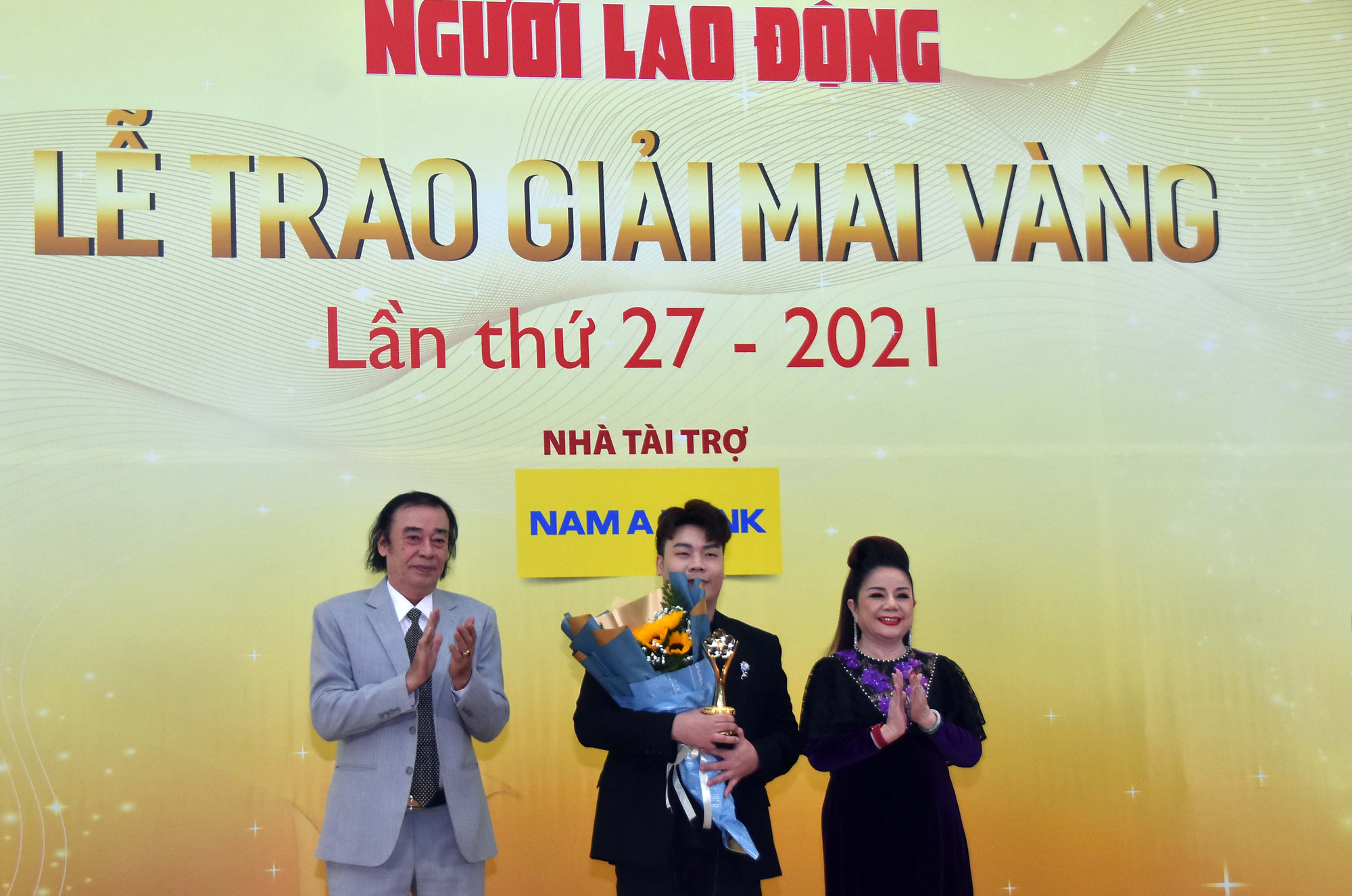 Bàn tròn đầu xuân với nghệ sĩ khách mời của "Mai Vàng 27"