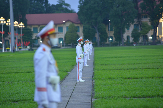 Lễ thượng cờ s&aacute;ng M&ugrave;ng Một Tết tại Quảng trường Ba Đ&igrave;nh - Ảnh 23.
