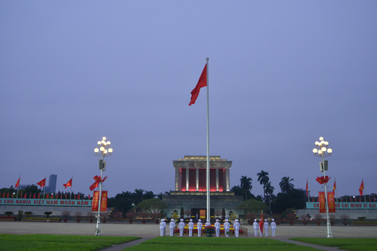 Lễ thượng cờ s&aacute;ng M&ugrave;ng Một Tết tại Quảng trường Ba Đ&igrave;nh - Ảnh 18.