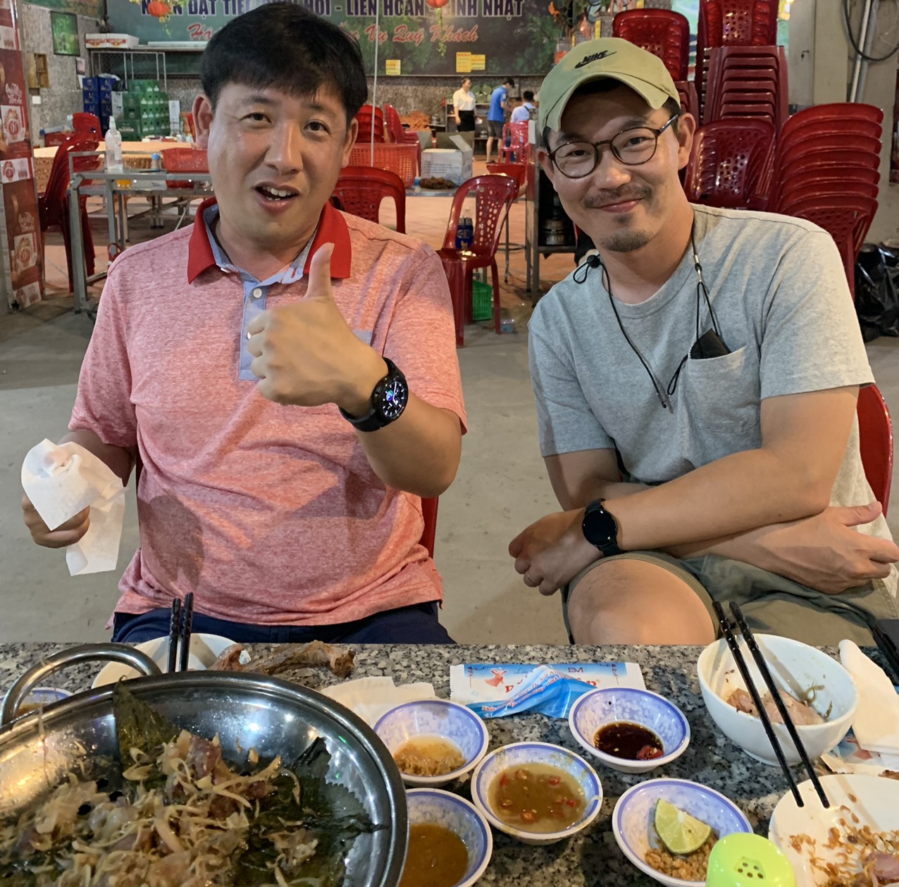 Giới tài xế thích thú khi Cáp treo Núi Sam mời ăn uống, đậu xe miễn phí - Ảnh 18.