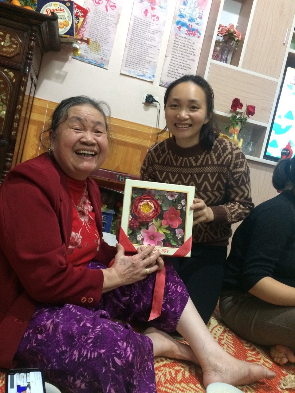 Cuộc thi B&ecirc;n nhau ng&agrave;y Tết: Tết b&ecirc;n mẹ thấy l&ograve;ng b&igrave;nh an - Ảnh 1.