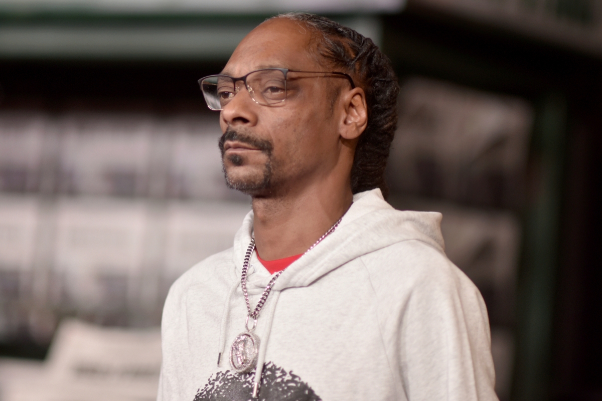 Rapper Snoop Dogg phủ nhận c&aacute;o buộc tấn c&ocirc;ng t&igrave;nh dục - Ảnh 2.