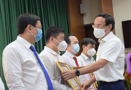 TP HCM tăng tốc ngay từ đầu năm