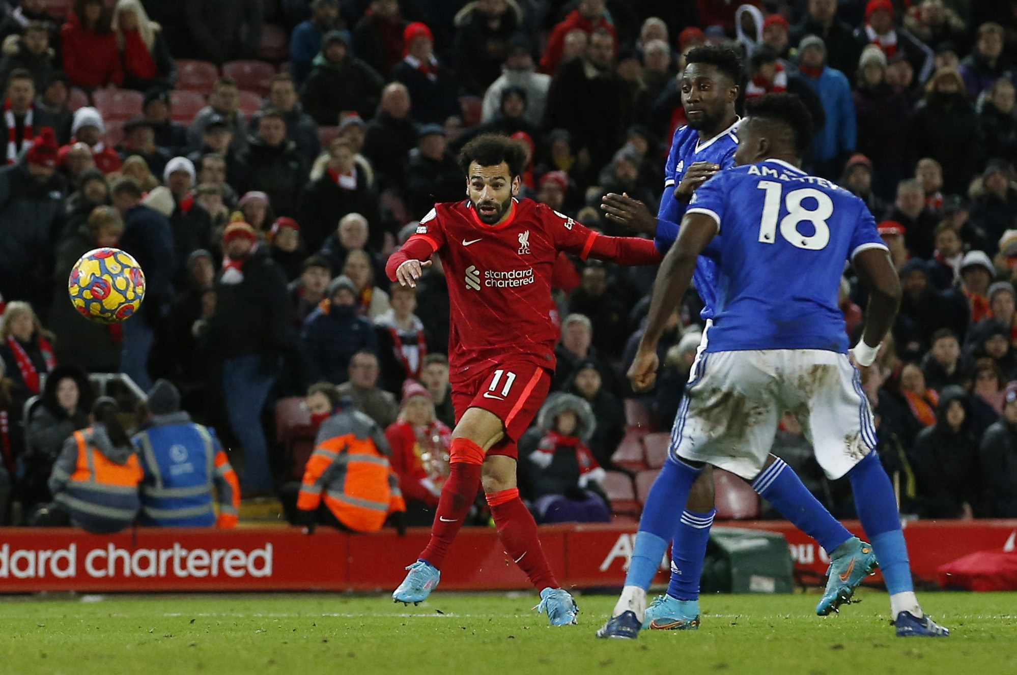 Diogo Jota tỏa s&aacute;ng, Liverpool tăng tốc đua v&ocirc; địch Ngoại hạng - Ảnh 4.