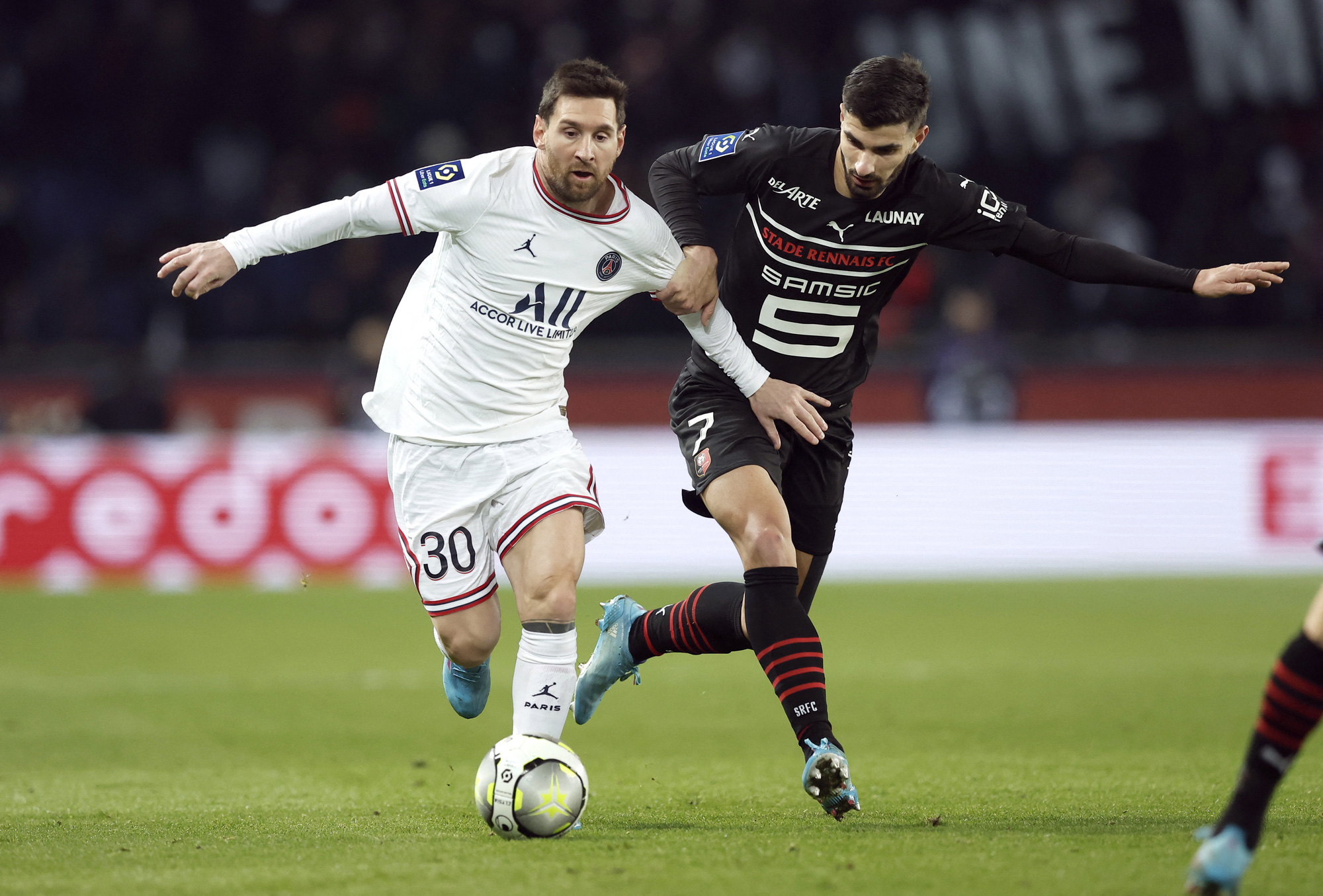 Messi tìm lại phong độ đỉnh cao