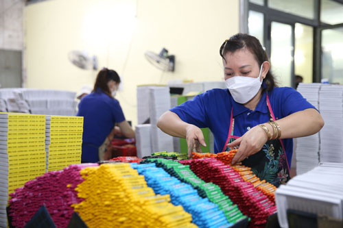 Cần những "quả đấm" để phục hồi kinh tế (*): Thêm cơ chế đặc thù để TP HCM bứt phá
