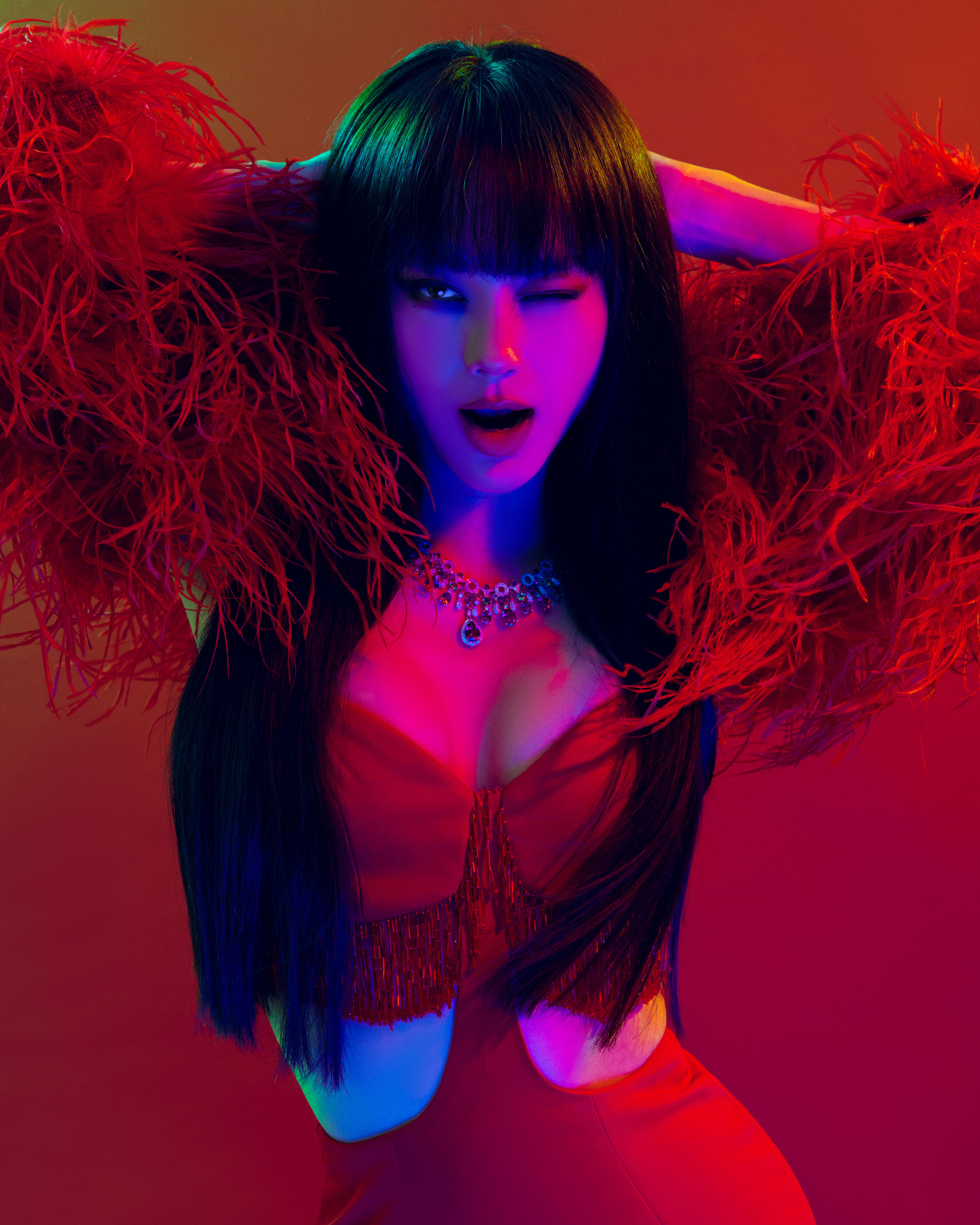 Minh Hằng, Quốc Trường, Bảo Anh&hellip; quyến rũ trong loạt ảnh Valentine - Ảnh 7.