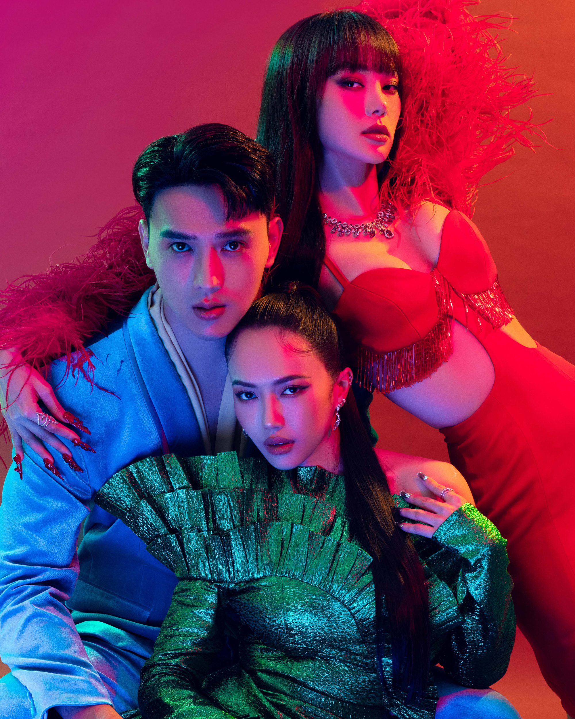 Minh Hằng, Quốc Trường, Bảo Anh&hellip; quyến rũ trong loạt ảnh Valentine - Ảnh 19.