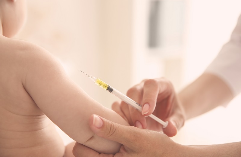 Cần tiêm vitamin K trẻ dưới 6 tháng tuổi
