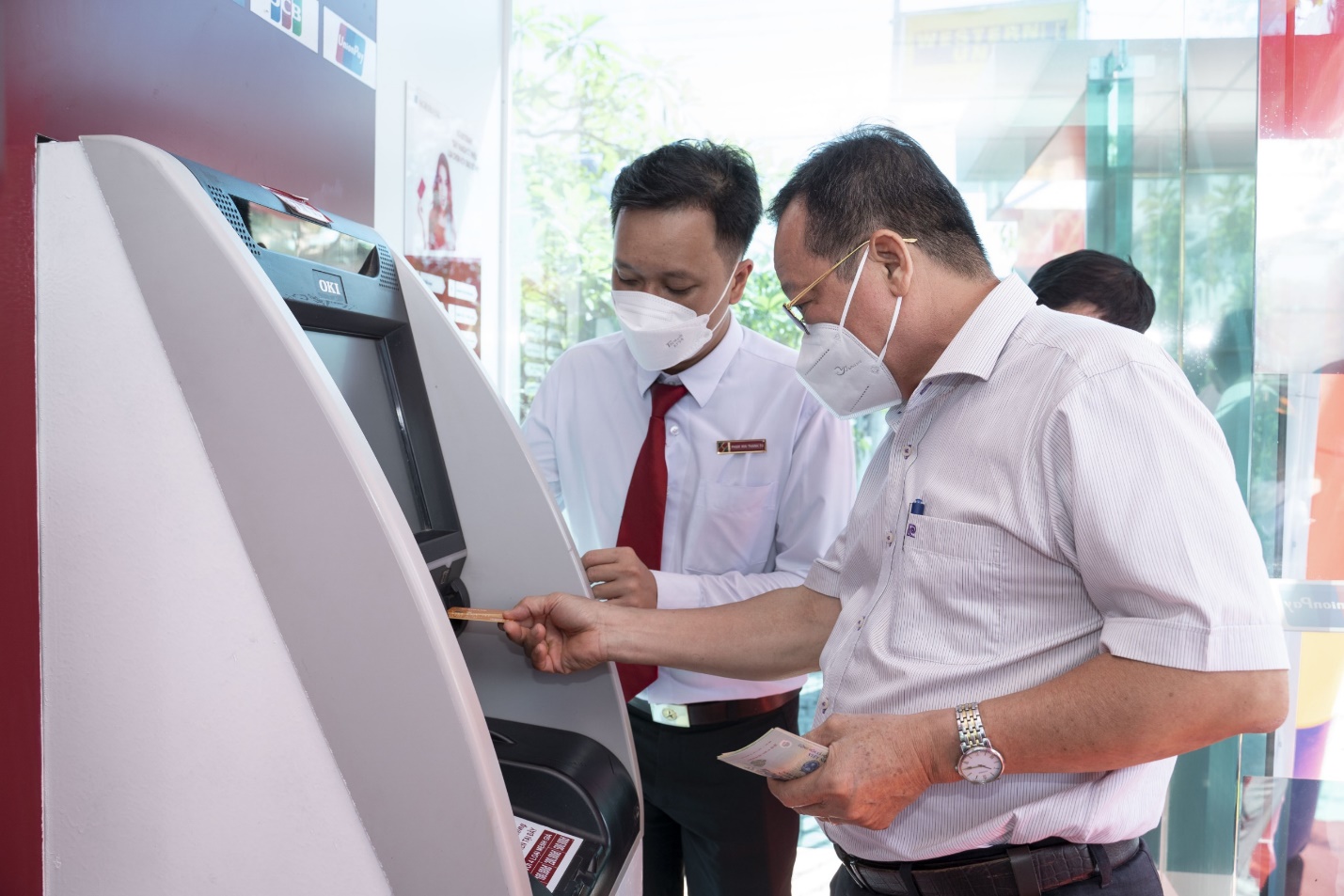 Agribank đưa vào hoạt động ngân hàng tự động Autobank