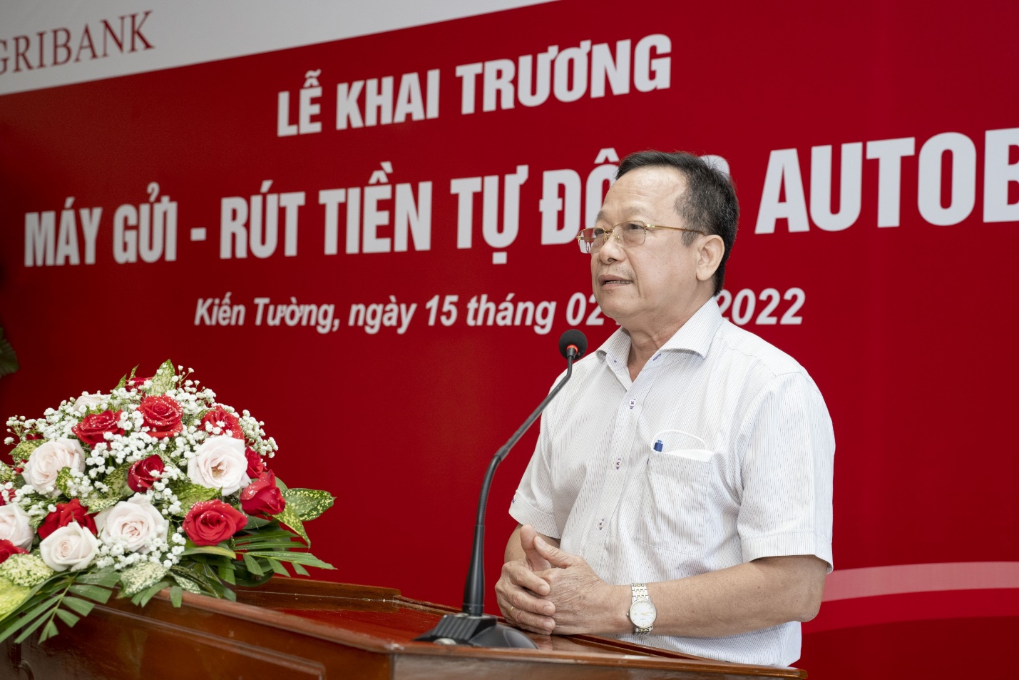 Agribank đưa v&agrave;o hoạt động ng&acirc;n h&agrave;ng tự động Autobank - Ảnh 4.