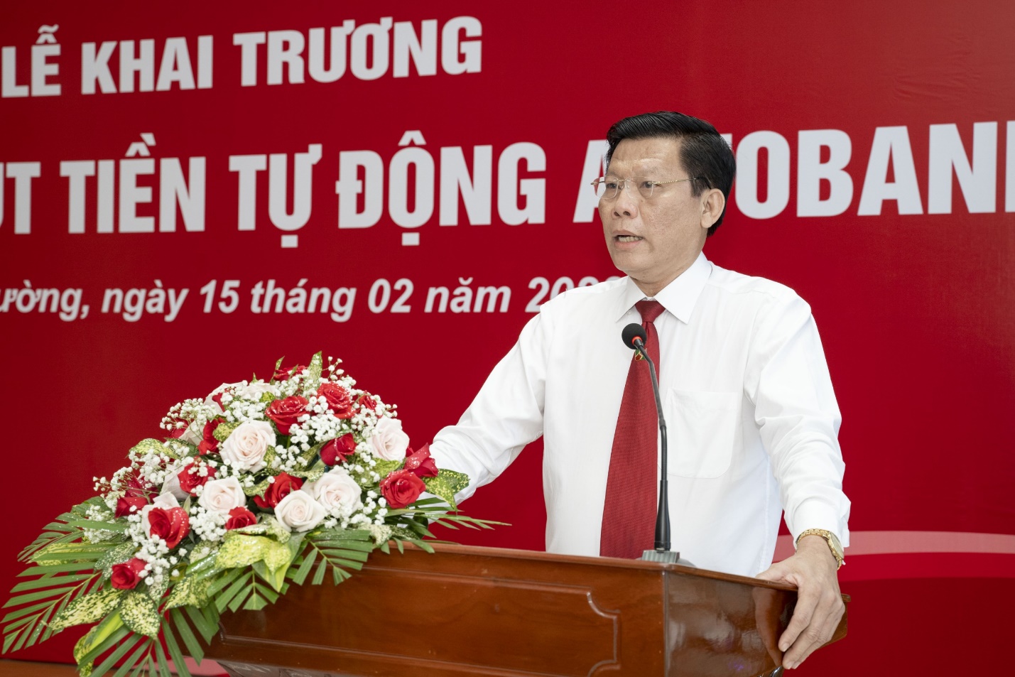 Agribank đưa v&agrave;o hoạt động ng&acirc;n h&agrave;ng tự động Autobank - Ảnh 5.