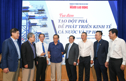 Đột phá để phục hồi kinh tế