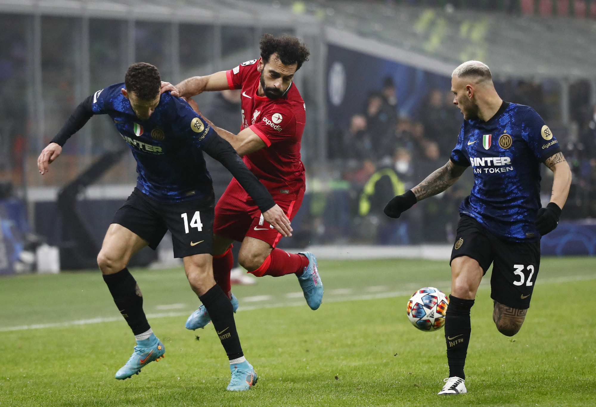 Tám phút bùng nổ, Liverpool đánh bại chủ nhà Inter Milan tại Giuseppe Meazza