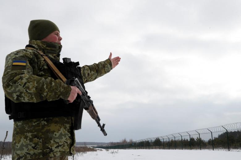 Nga đang tăng quân tới sát Ukraine chứ không phải rút bớt?