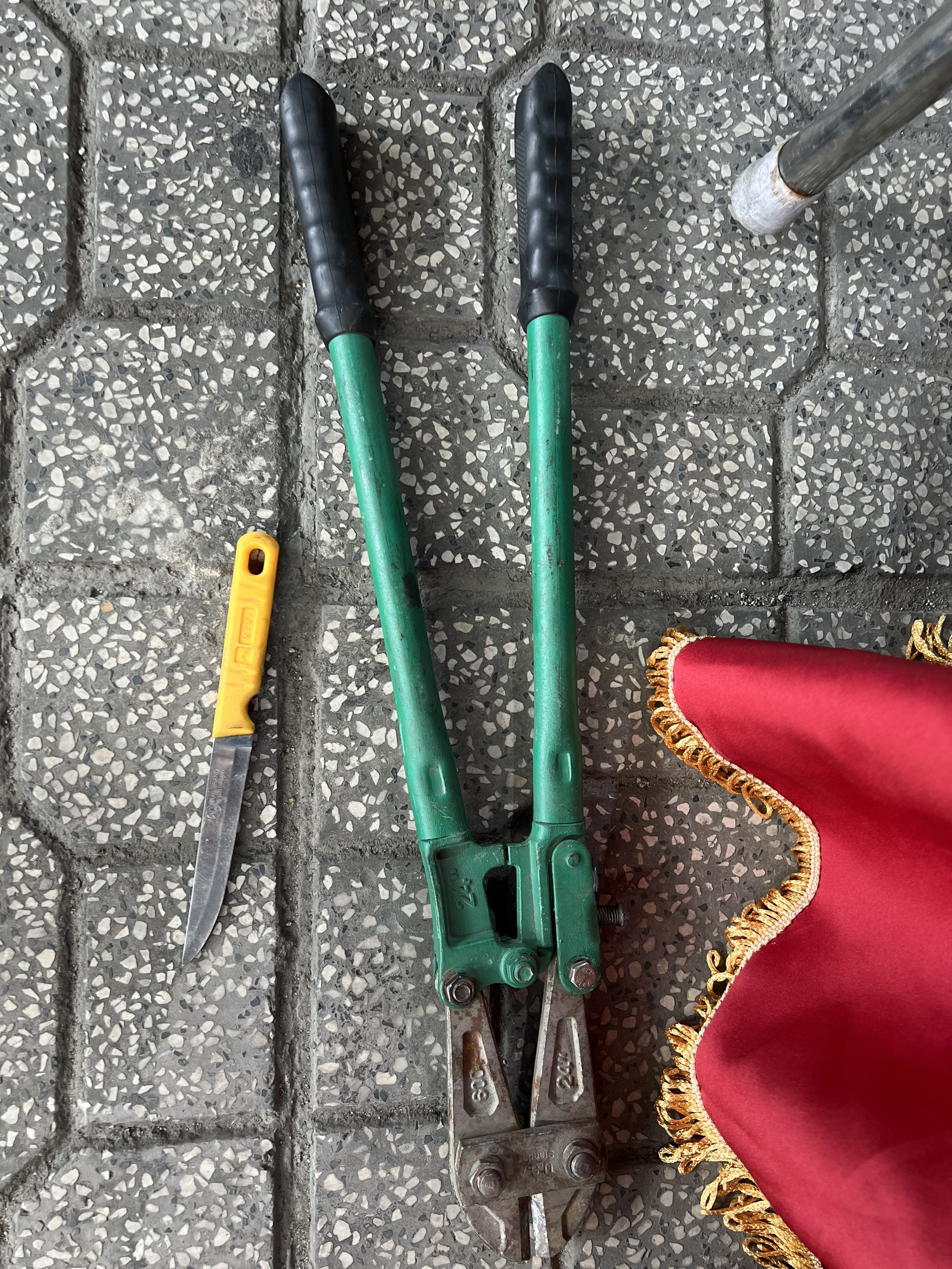 CLIP: Cận cảnh cách CSGT lật mặt tài xế sử dụng chất ma túy tại liên cảng Cát Lái - Phú Hữu. - Ảnh 9.