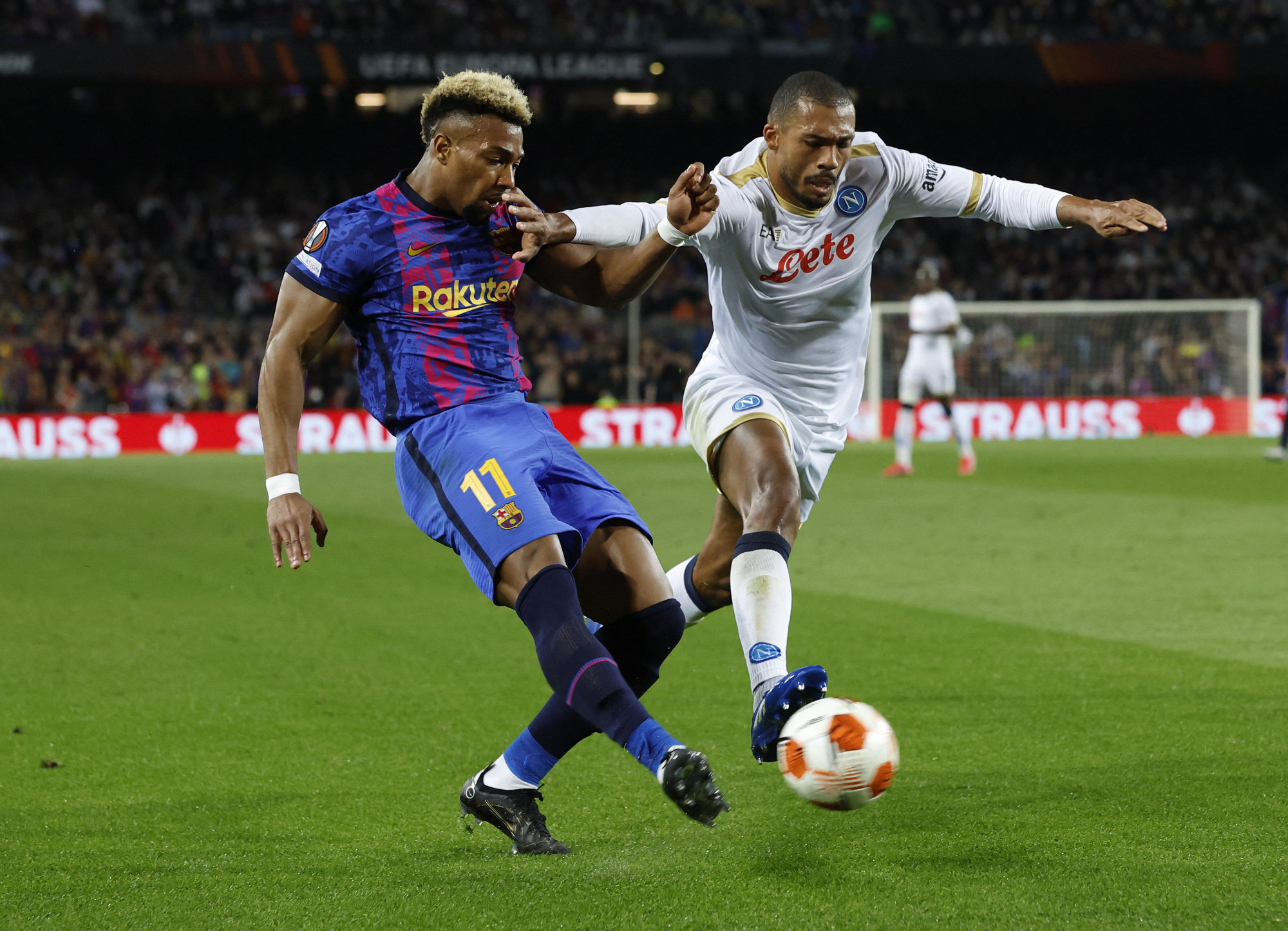 Knock-out Europa League: Barcelona h&ograve;a th&oacute;t tim, Dortmund thua thảm - Ảnh 2.