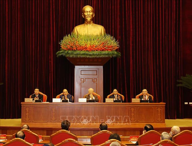 Bộ Ch&iacute;nh trị gặp mặt nguy&ecirc;n l&atilde;nh đạo cấp cao của Đảng, Nh&agrave; nước - Ảnh 4.