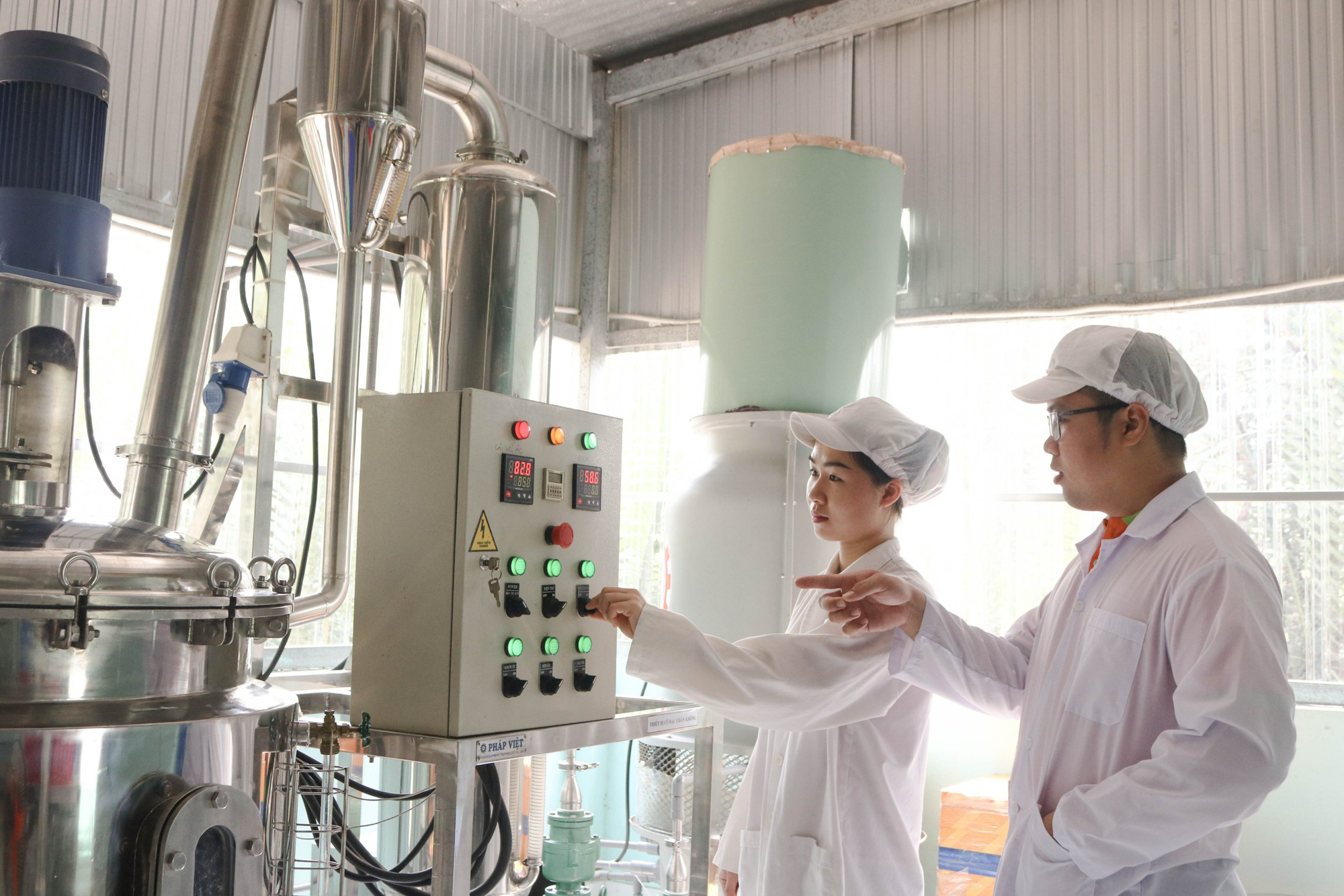 Chuyện &ldquo;3 tại chỗ&rdquo; của doanh nghiệp khởi nghiệp - Ảnh 3.