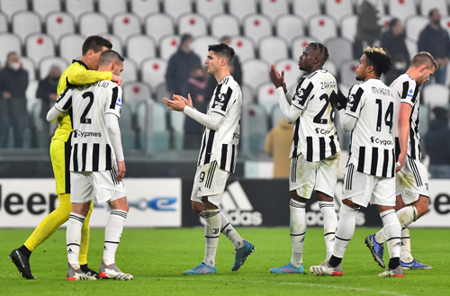 Juventus vất vả tìm lại vị thế