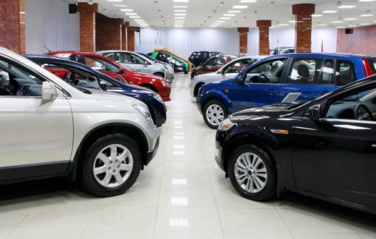 Tiêu thụ ôtô tháng 1 giảm mạnh