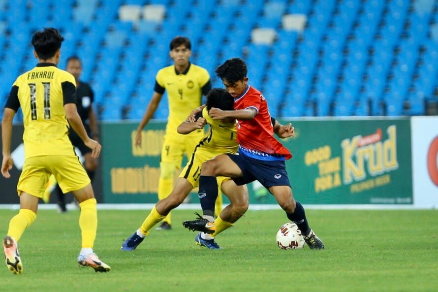 U23 L&agrave;o lần thứ 2 quật ng&atilde; Malaysia, ghi t&ecirc;n v&agrave;o b&aacute;n kết - Ảnh 1.