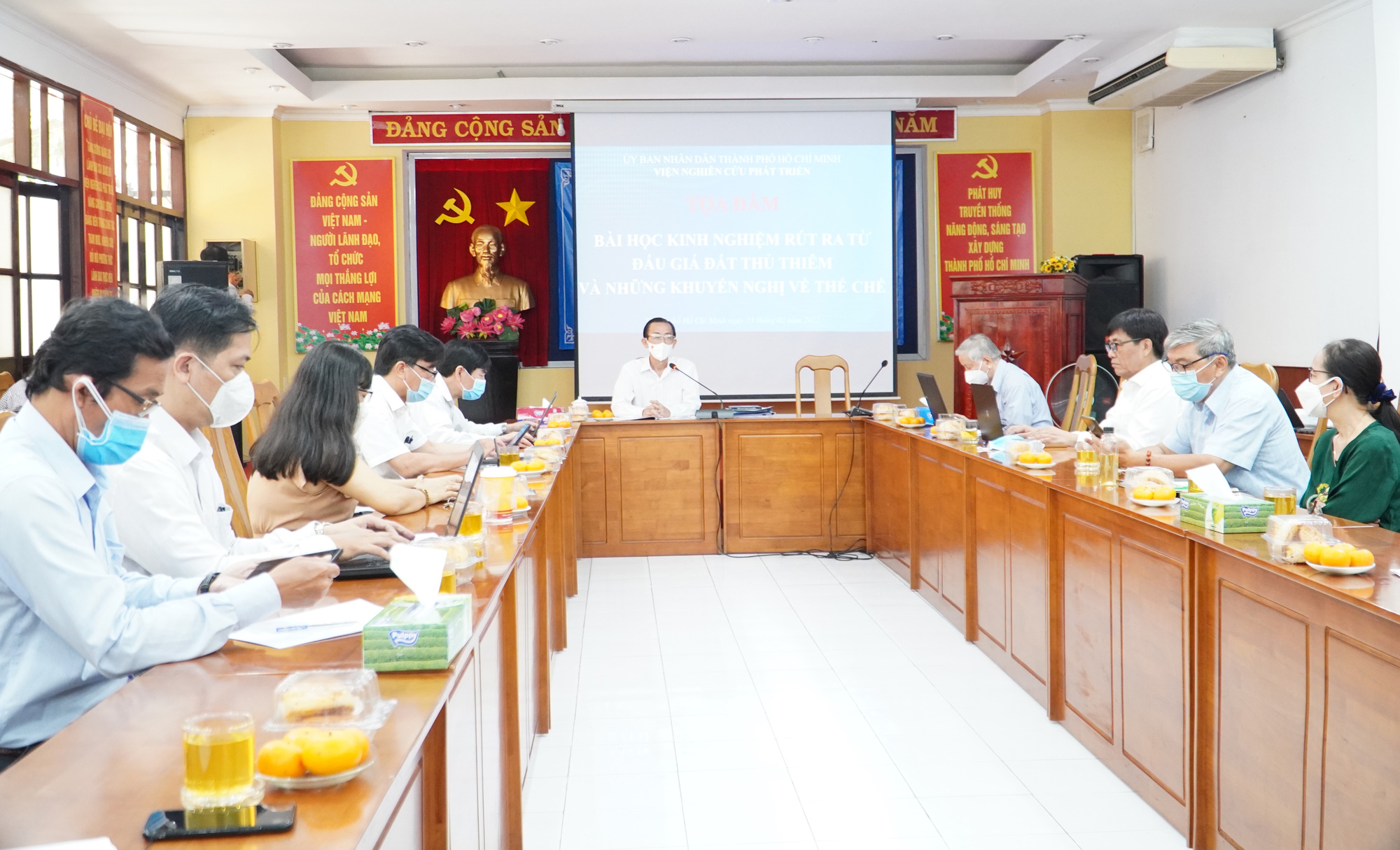 Mổ xẻ phiên đấu giá đất Thủ Thiêm