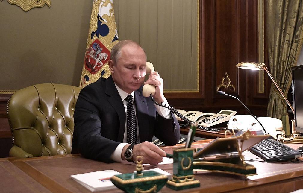 Tổng thống Putin tuyên bố chiến dịch quân sự đặc biệt ở Ukraine