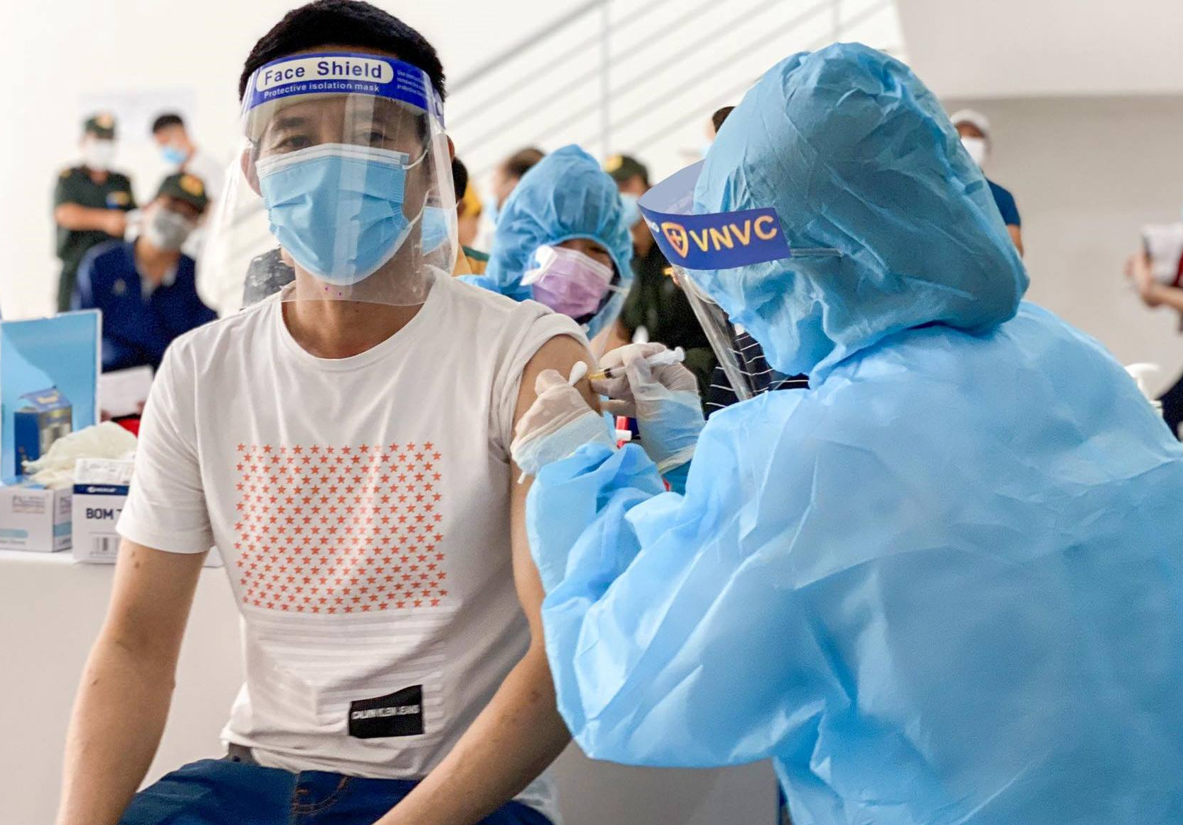 Dịch Covid-19 hôm nay: Thêm 69.128 ca nhiễm, 25 tỉnh thành có trên 1.000 ca
