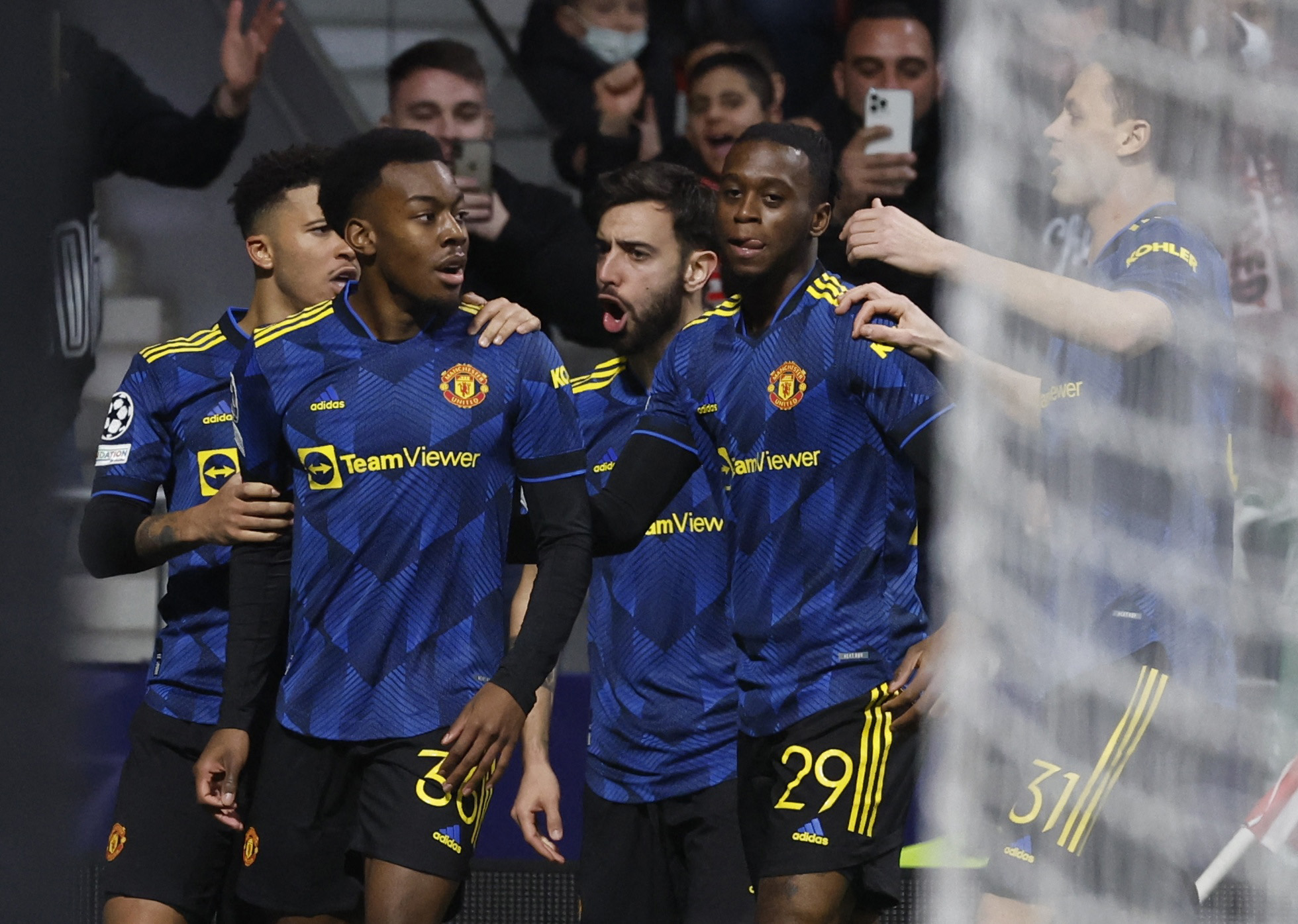 Sao trẻ lập công, Man United chia điểm nghẹt thở Atletico Madrid