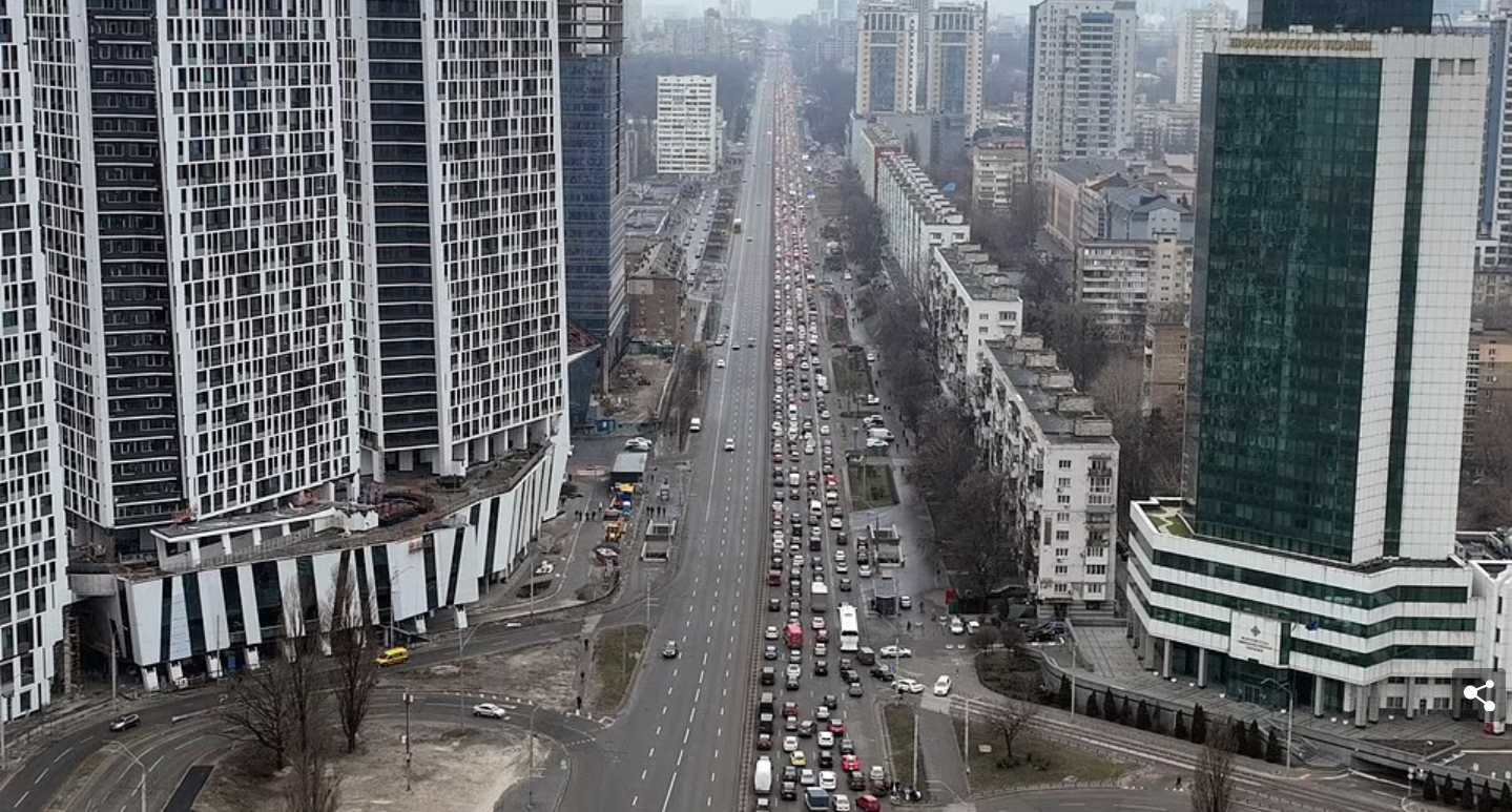 Ukraine nói Nga trút mưa tên lửa hành trình - Ảnh 10.