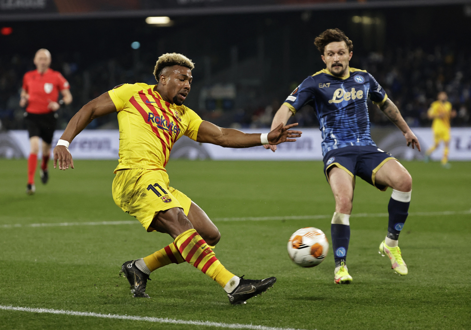 Đại tiệc tấn công mãn nhãn, Barcelona hạ gục Napoli ở Europa League