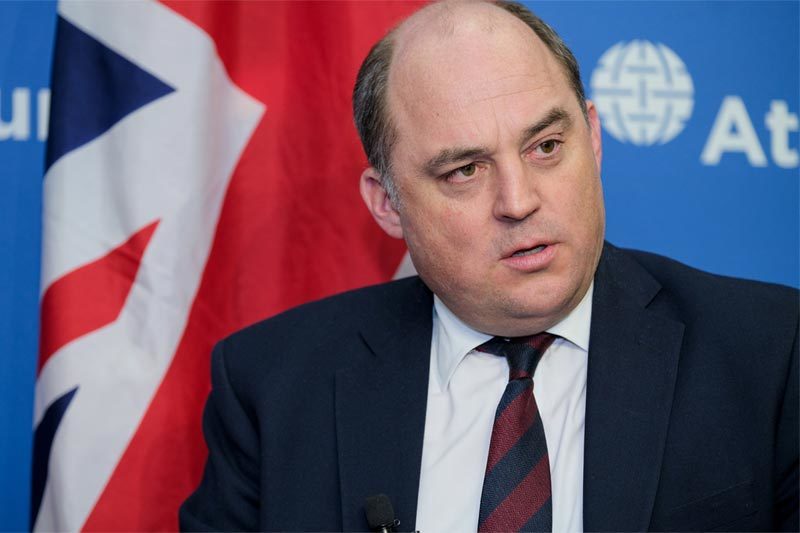 Anh nói Nga "thất bại cơ bản trong ngày đầu, mất 450 quân ở Ukraine”