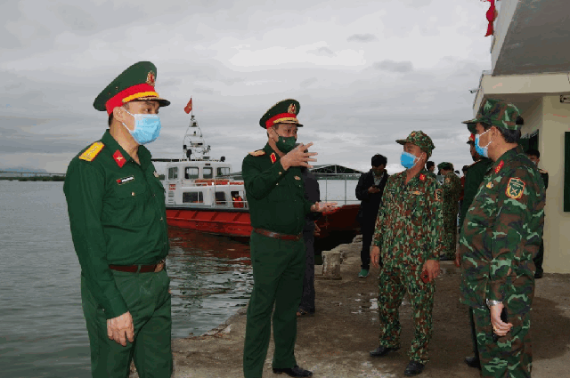 Vụ chìm tàu tại Quảng Nam: Thủ tướng yêu cầu huy động mọi phương tiện, nhân lực tìm kiếm, cứu người bị nạn