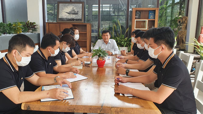 Gắn chủ trương doanh nghiệp với nghị quyết chi bộ
